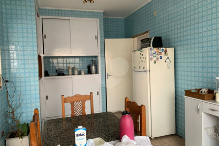 Sobrado à venda com 3 quartos em Vila Gustavo, São Paulo, SP