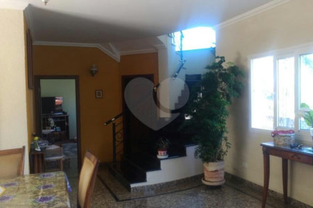 Casa à venda com 5 suítes em Arujázinho I, Ii e Iii, Arujá, SP