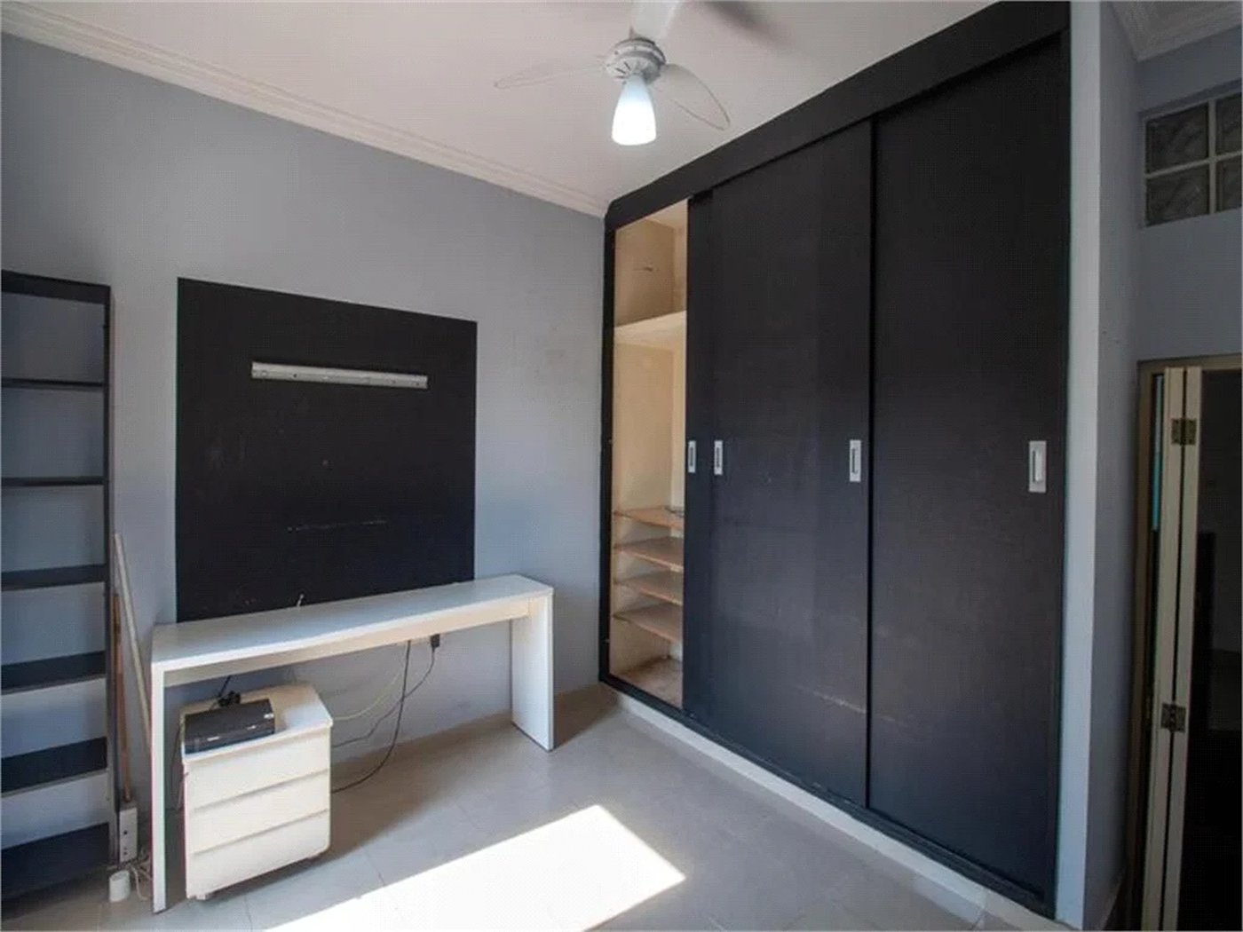 Casa à venda com 3 quartos, sendo 1 suíte, em Jardim Ester, São Paulo, SP