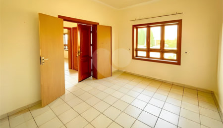 Casa à venda com 4 quartos, sendo 3 suítes, em Terras de Santo Antônio, Itapetininga, SP