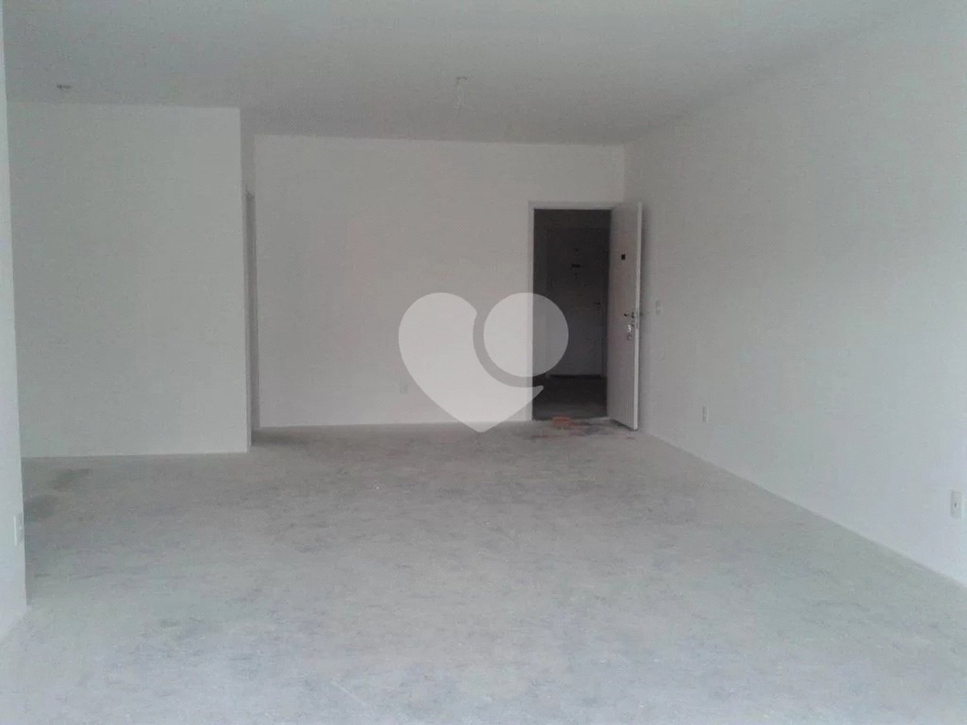 Apartamento à venda com 4 quartos, sendo 1 suíte, em Horto, São Paulo, SP