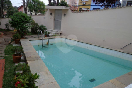 Casa à venda com 4 quartos, sendo 2 suítes,  em Jardim Bonfiglioli, São Paulo, SP