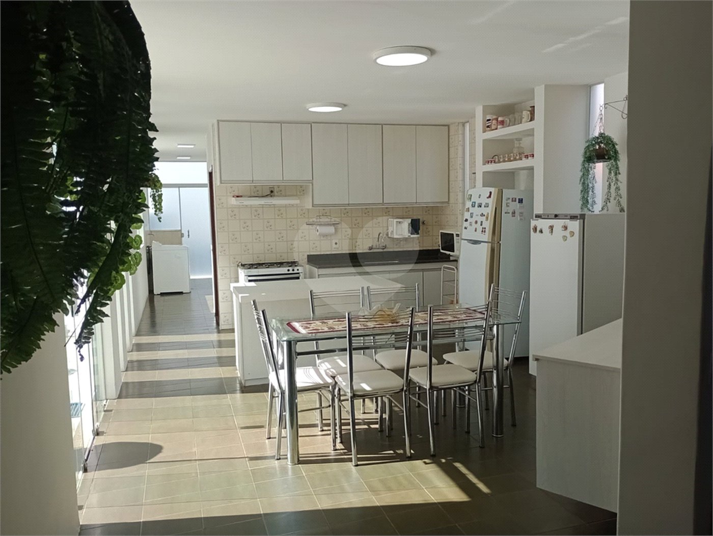 Casa à venda com 4 quartos, sendo 1 suíte, em Vila Rosa, Itapetininga, SP