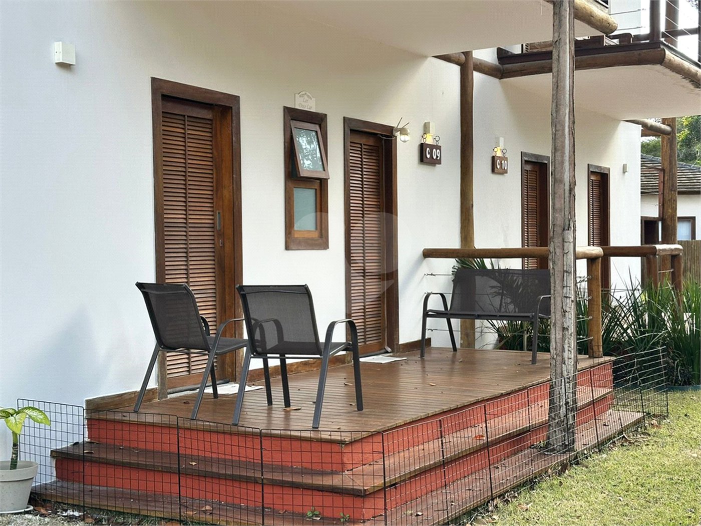 Casa à venda com 2 quartos, sendo 1 suíte, no Centro / Arraial D'ajuda, Porto Seguro, BA