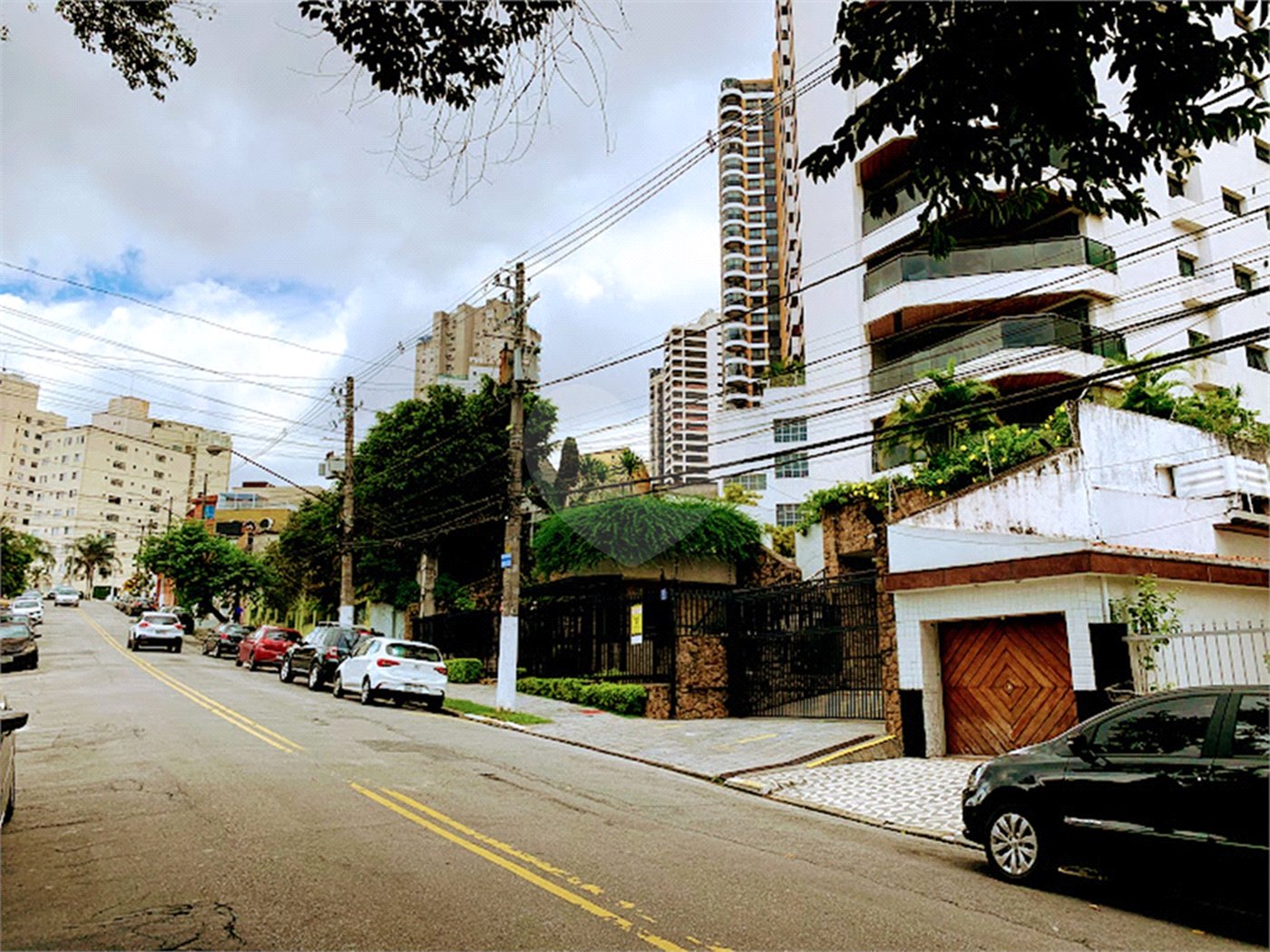 Apartamento à venda ou para alugar com 4 quartos, sendo 2 suítes, em Santana, São Paulo, SP