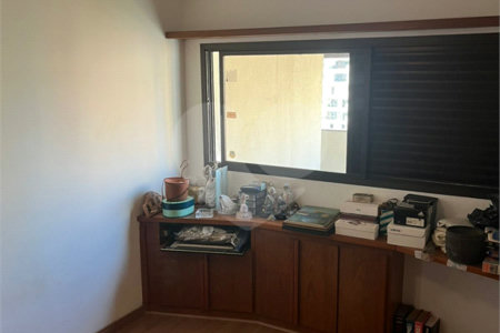 Apartamento à venda com 4 suítes em Vila Uberabinha, São Paulo, SP