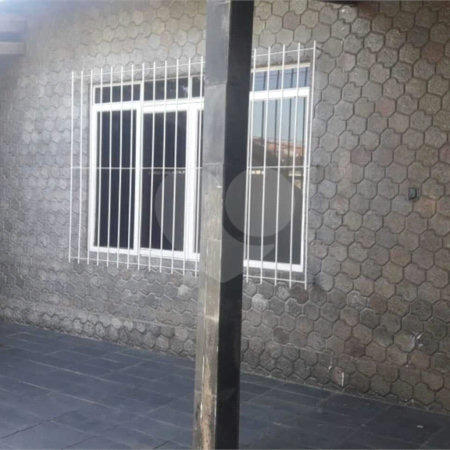 Casa à venda com 3 quartos, sendo 1 suíte, em Jardim Castanheira, São José dos Campos, SP