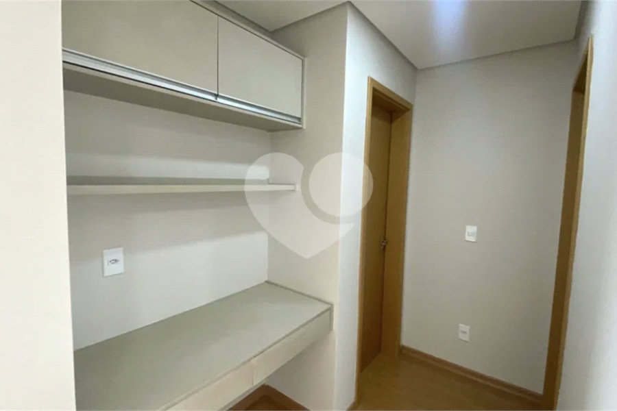 Apartamento para alugar com 2 suítes em Piracicaba.