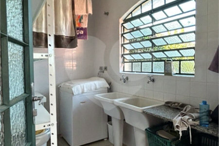 Villagio à venda com 5 quartos, sendo 3 suítes, em Vila Petrópolis, Atibaia, SP