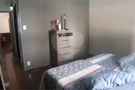 Sobrado à venda com 2 quartos em Vila Paulicéia, São Paulo, SP