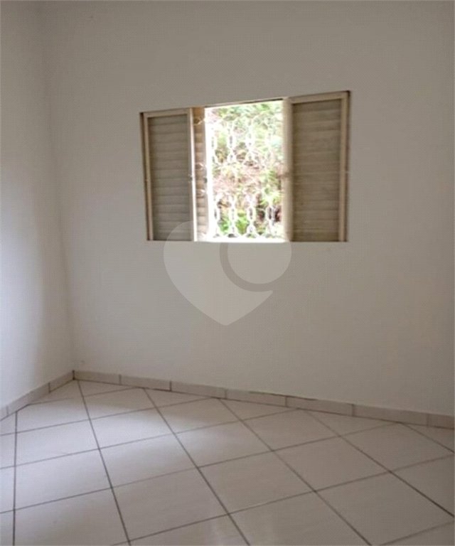 Sobrado à venda com 3 quartos, sendo 1 suíte, em Jardim Las Vegas, Santo André, SP
