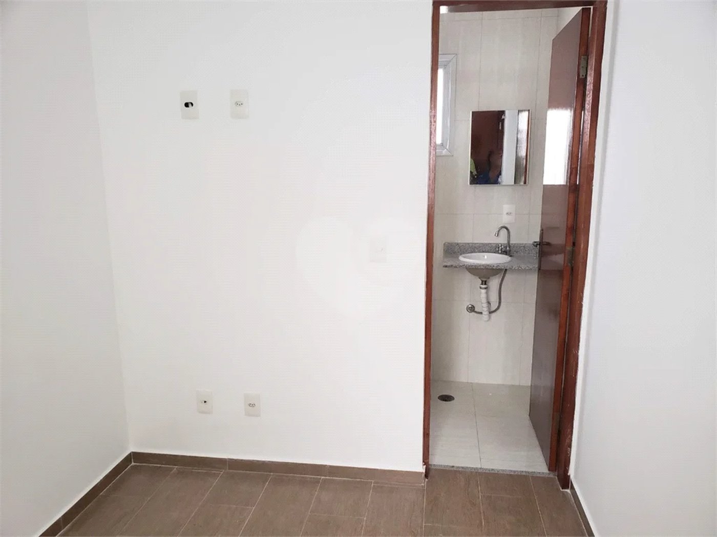 Casa à venda com 3 suítes em Parada Inglesa, São Paulo, SP