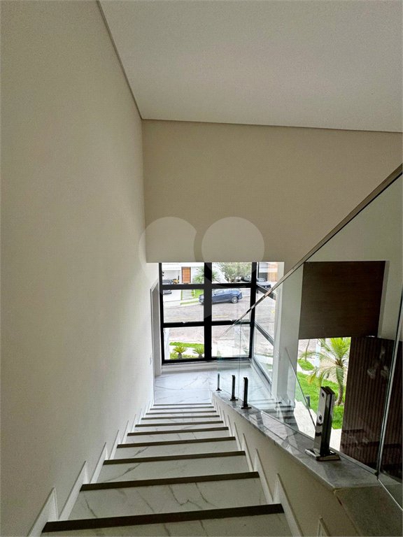 Casa à venda com 3 suítes no condomínio Belvedere I, Votorantim - SP