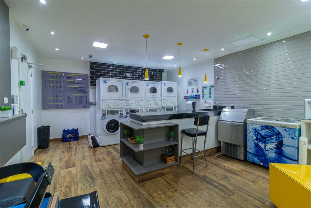 Apartamento à venda com 2 quartos, sendo 1 suíte, em Alto da Boa Vista, São Paulo, SP