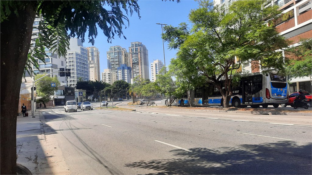 Terreno à venda em Brooklin, São Paulo, SP