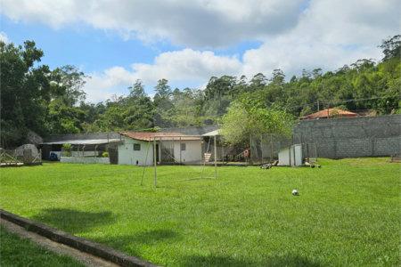 Sítio à venda com 2 quartos, sendo 1 suíte,  em Alto da Serra (mailasqui), São Roque, SP