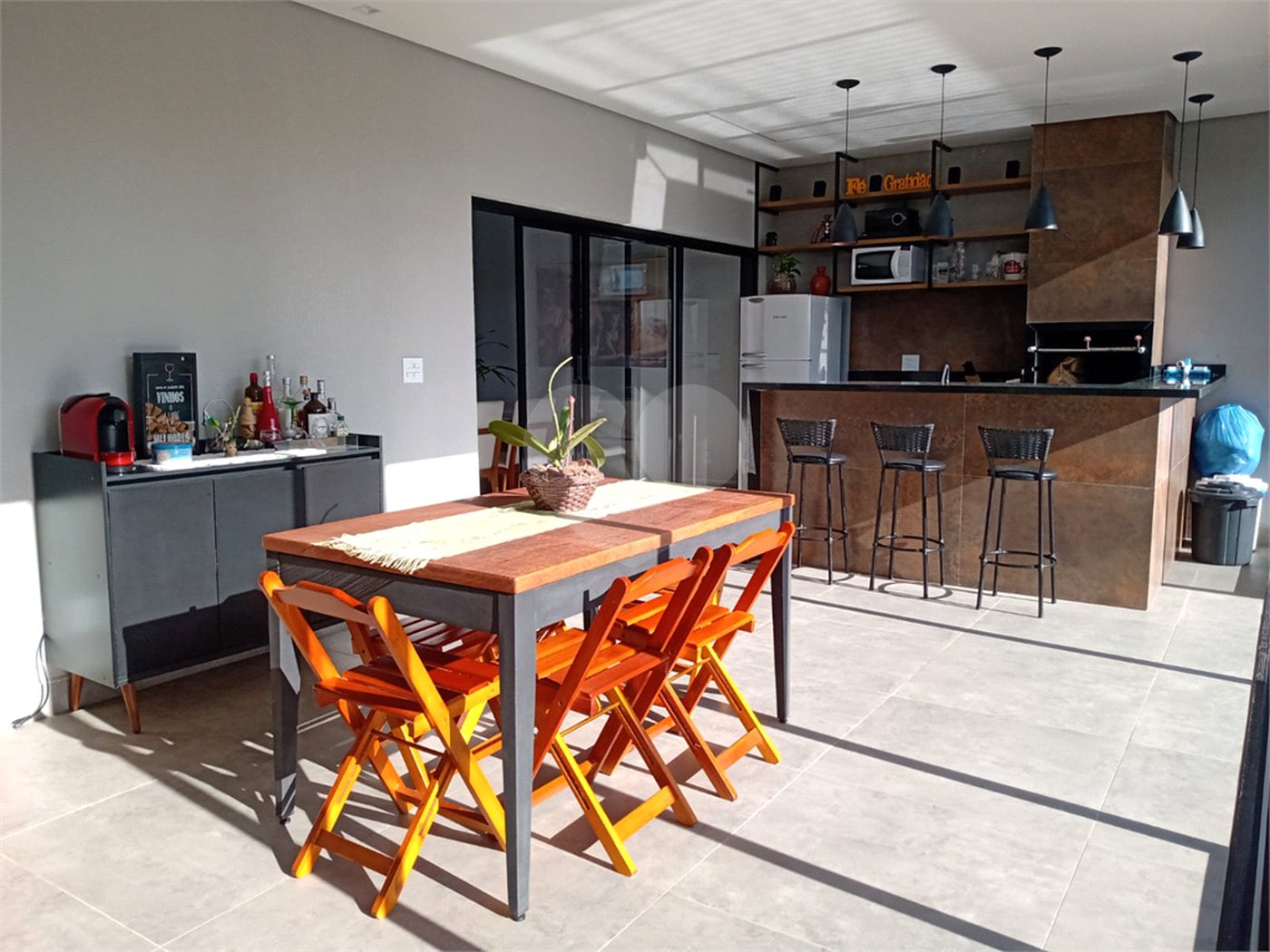 Casa à venda com 3 suítes no condomínio Residencial Milano, Indaiatuba - SP