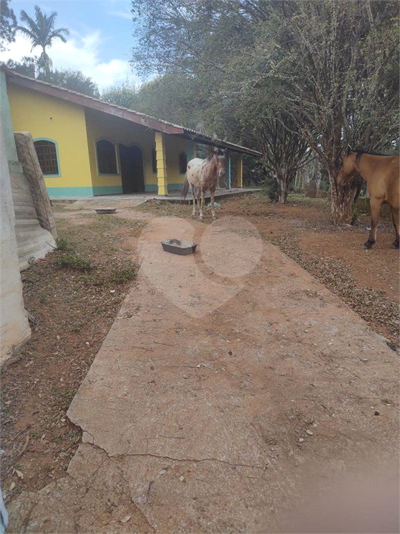 Sítio à venda com 3 quartos, sendo 2 suítes,  em Cachoeira, Atibaia, SP