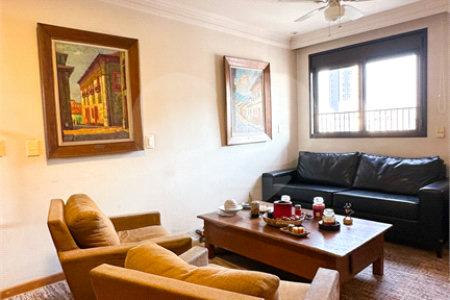 Apartamento à venda com 3 quartos, sendo 2 suítes, em Morumbi, São Paulo, SP