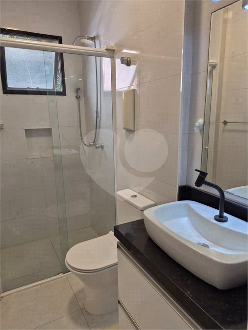 Apartamento à venda com 3 quartos, sendo 1 suíte,  em Cidade São Francisco, São Paulo, SP