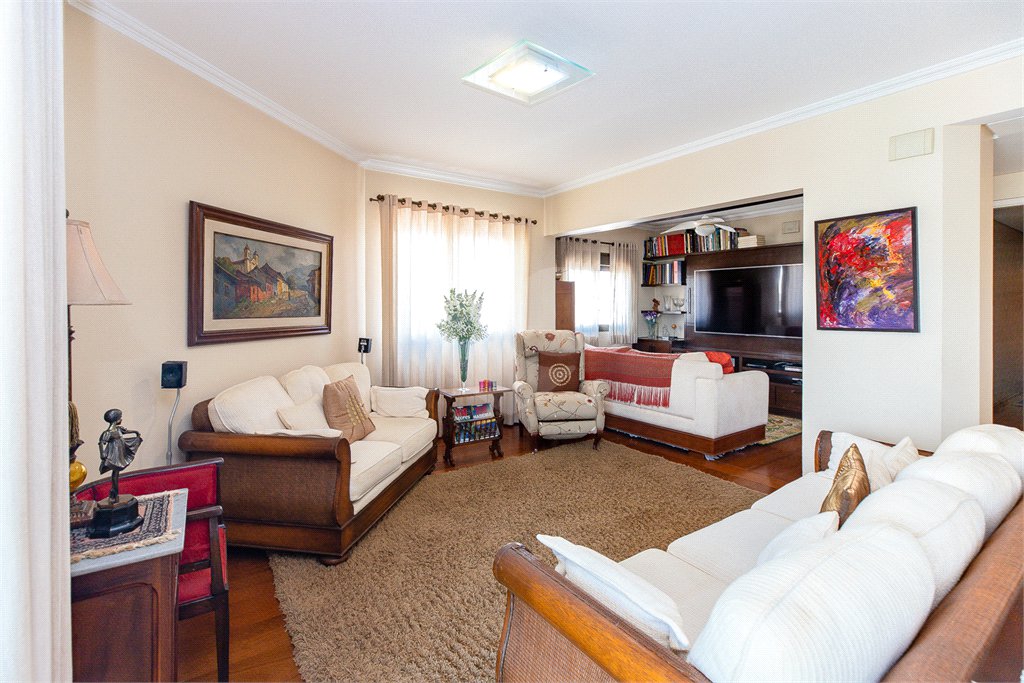 Apartamento à venda na Vila Mariana com 4 dormitórios