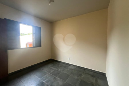 Casa à venda com 5 quartos, sendo 1 suíte, no Centro, Itapetininga, SP