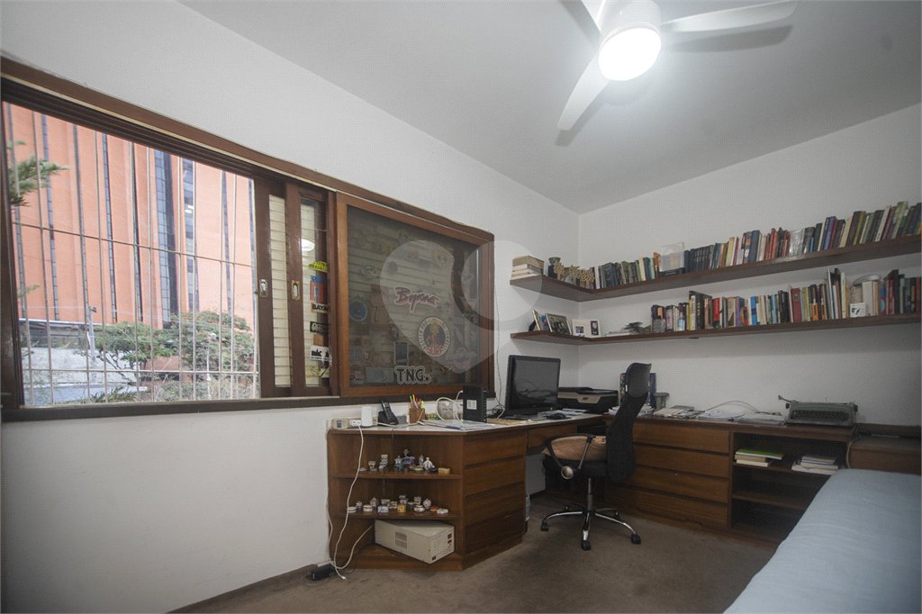 Sobrado à venda com 3 quartos, sendo 1 suíte, em Chácara Santo Antônio (zona Sul), São Paulo, SP
