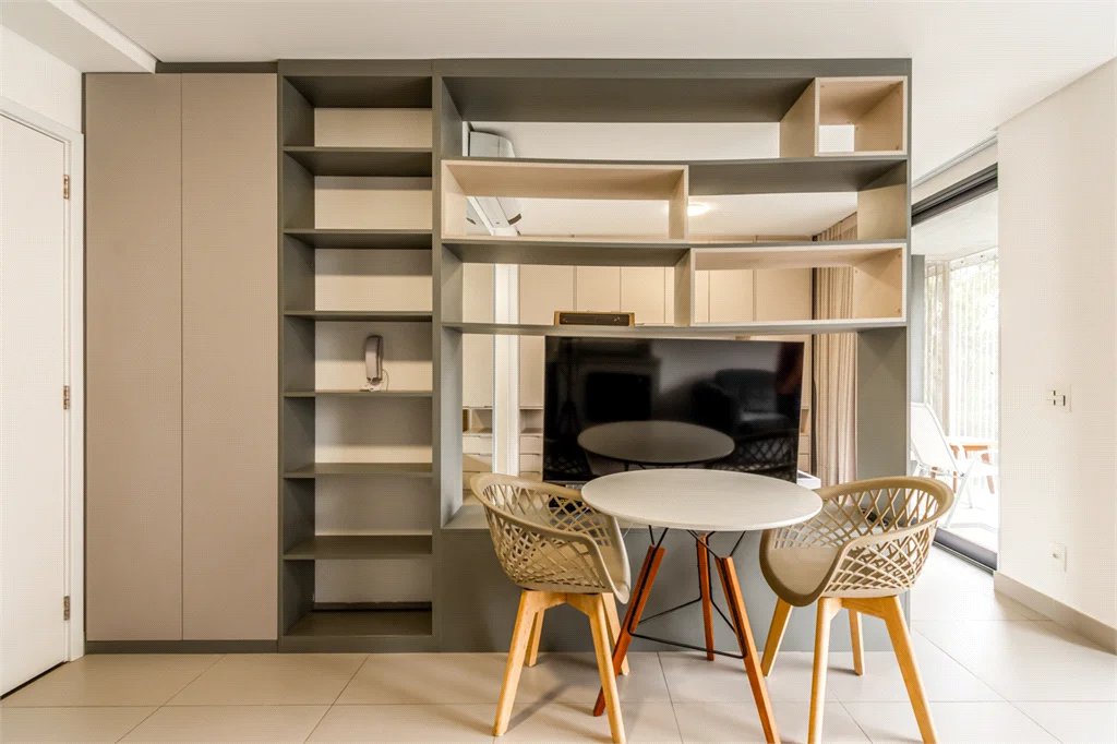 Apartamento à venda com 1 suíte em Jardim das Bandeiras, São Paulo, SP