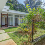 Casa para alugar com 5 quartos, sendo 3 suítes, no condomínio Chácara Flora, São Paulo - SP