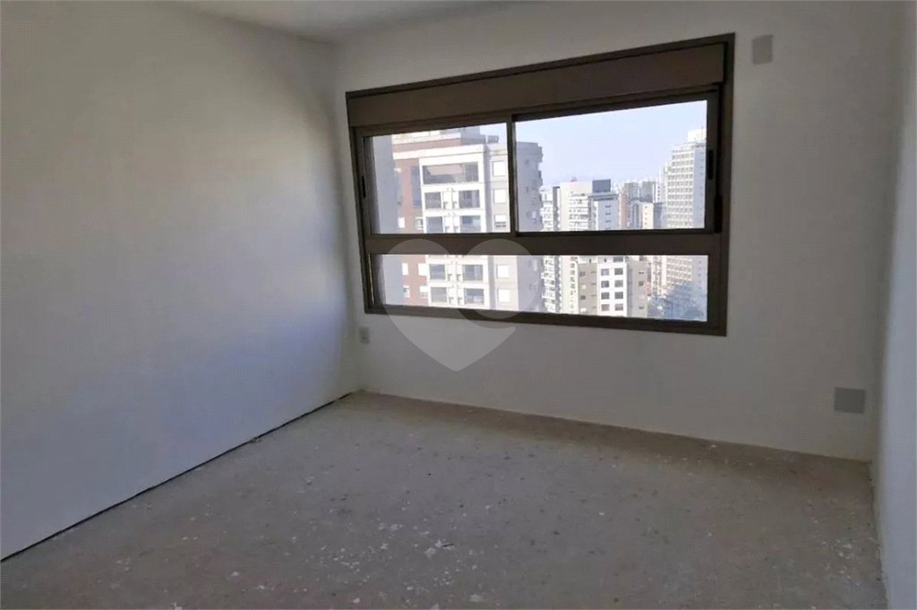Apartamento à venda com 3 suítes em Sumarezinho, São Paulo, SP
