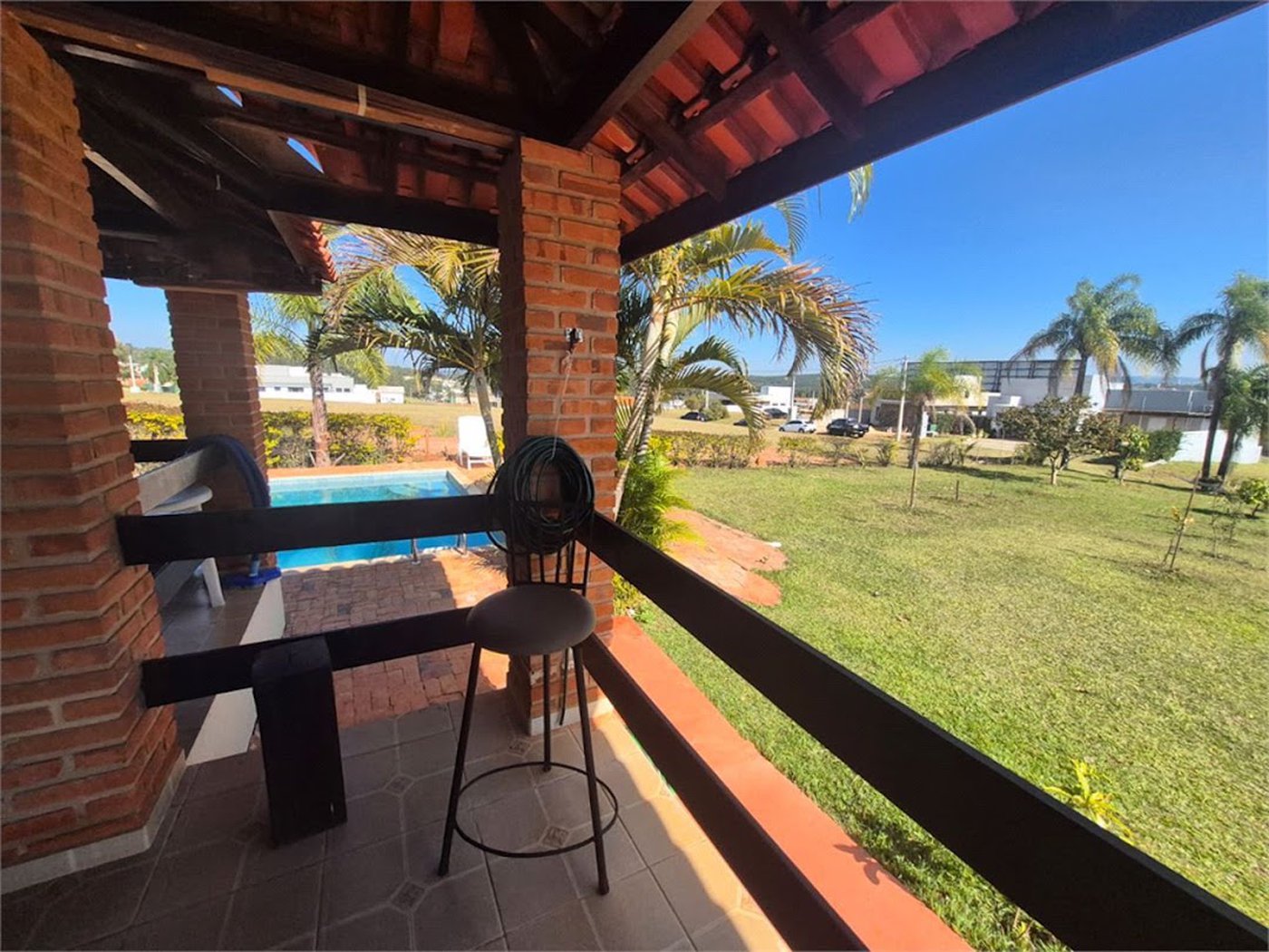 Chácara com 3 dormitórios à venda, 1200 m² por R$ 870.000,00 - Condomínio Ninho Verde II - Pardinho/SP