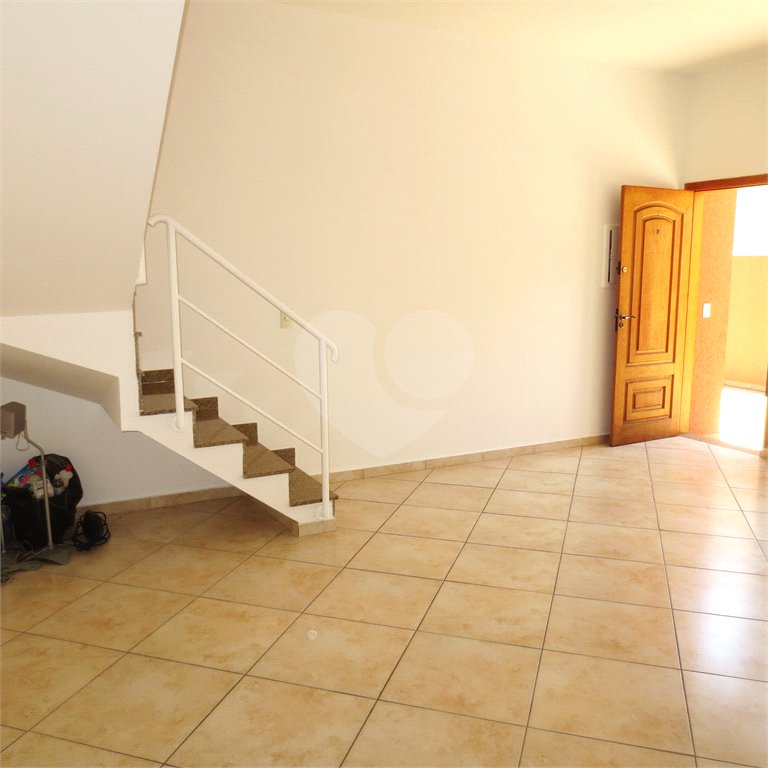 Sobrado à venda na Saúde -2/3 Quartos, 1/2 suítes, 2 Vagas na garagem - metrô Praça da Árvore