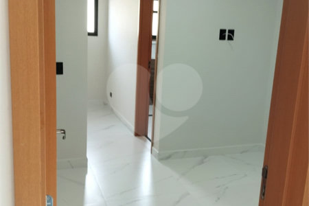 Casa à venda com 3 quartos, sendo 2 suítes, em Cachoeirinha, Bom Jesus dos Perdões, SP