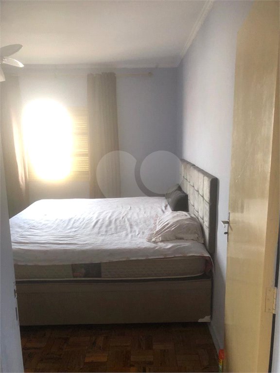 Sobrado à venda com 2 quartos em Artur Alvim, São Paulo, SP