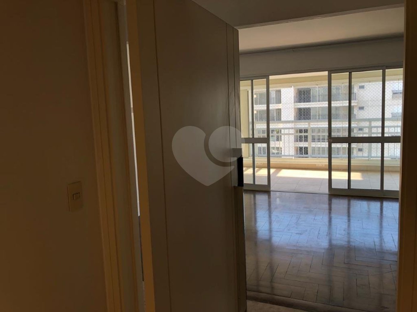 Apartamento à venda com 3 suítes em Vila Suzana, São Paulo, SP