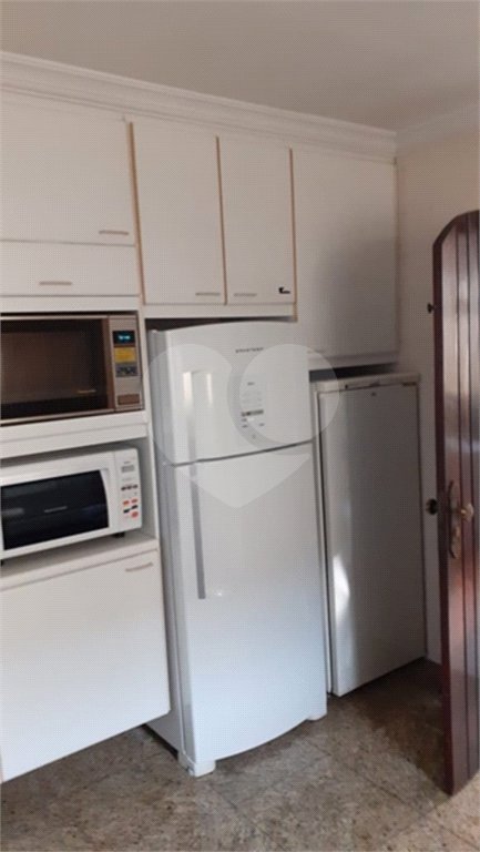 Sobrado à venda com 3 suítes em Jardim Vila Galvão, Guarulhos, SP