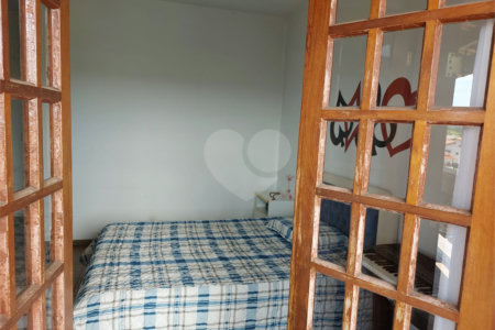 Sobrado à venda com 5 quartos, sendo 4 suítes, em Santa Rosa, Vinhedo, SP