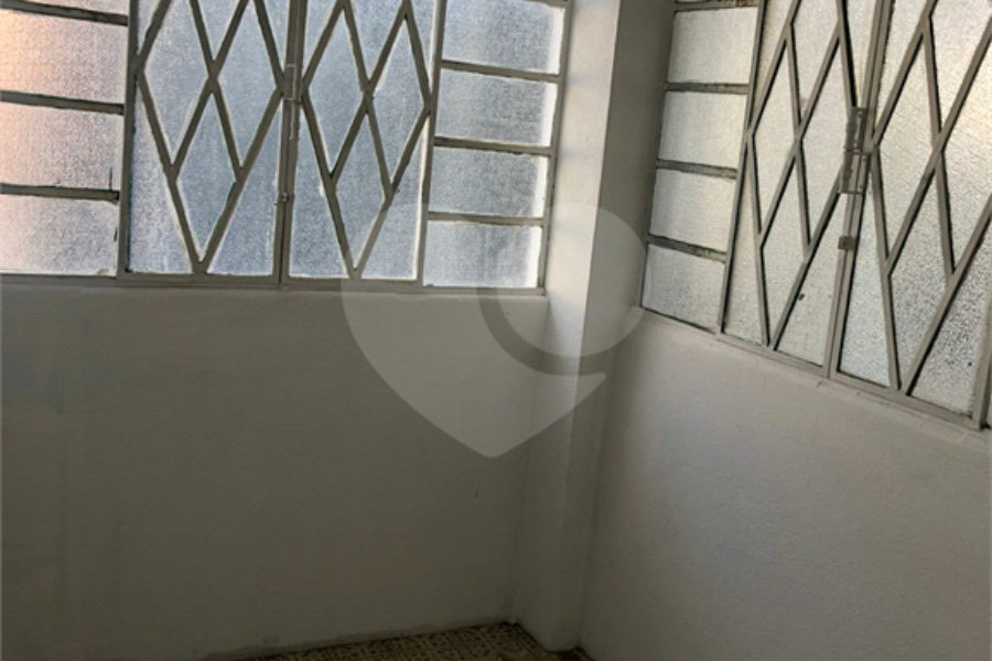 Casa à venda com 10 quartos em Santana, São Paulo, SP