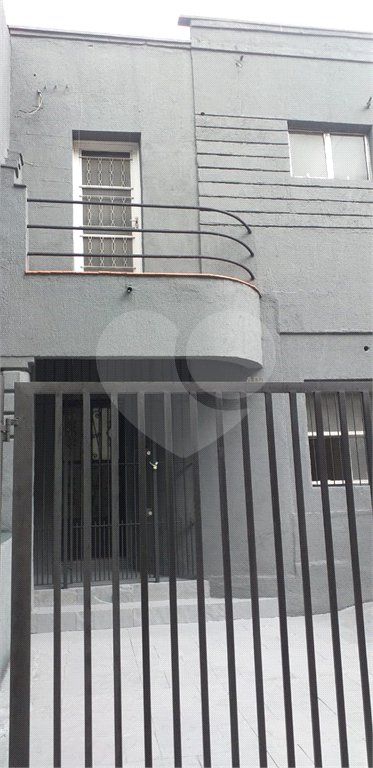 Sobrado à venda ou para alugar com 4 quartos em Água Branca, São Paulo, SP