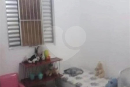 Casa à venda com 3 quartos, sendo 1 suíte, em Jardim Santa Cecília, Guarulhos, SP