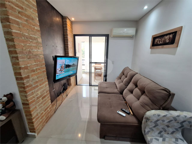Apartamento à venda com 2 quartos, sendo 1 suíte,  em Morumbi, São Paulo, SP