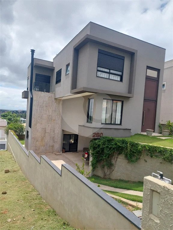 Casa à venda com 3 quartos, sendo 2 suítes, no condomínio Ibiaram 1, Itupeva - SP