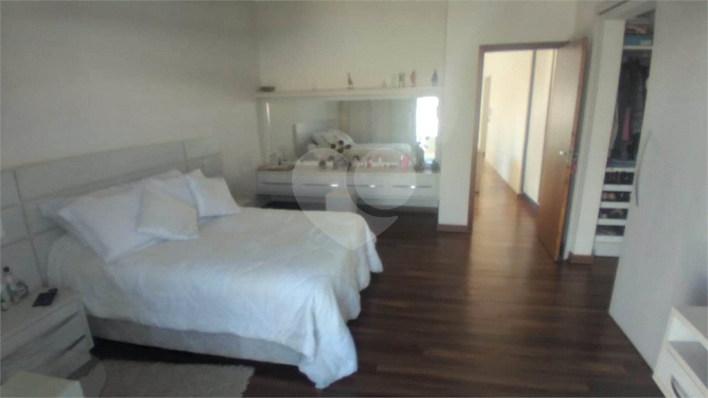 Casa à venda com 3 suítes no condomínio Damha III, São Carlos - SP