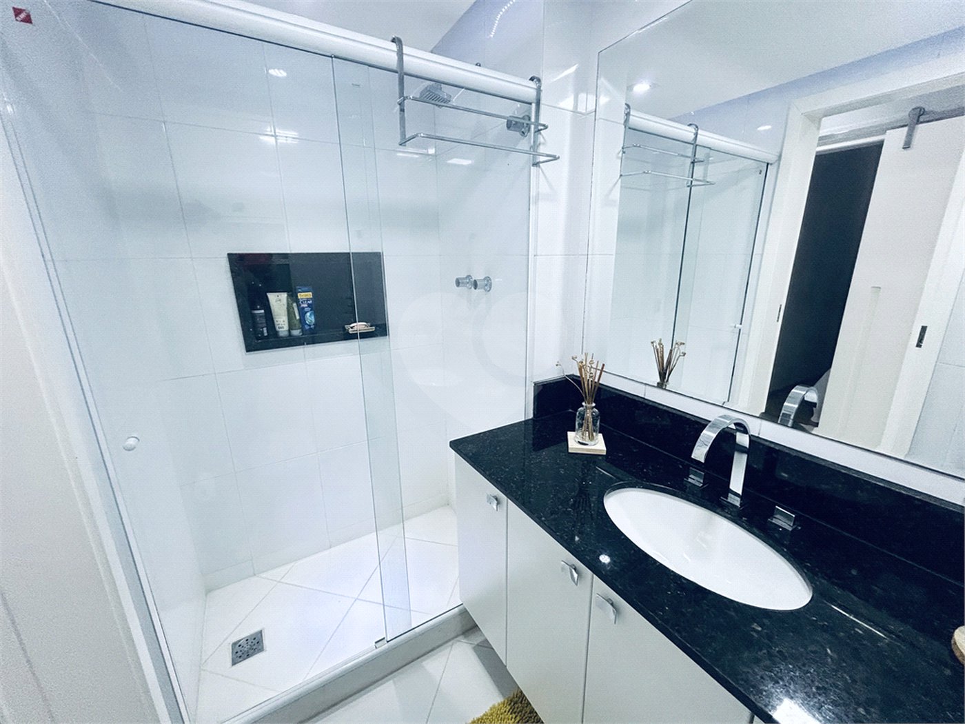 Cobertura à venda com 3 quartos, sendo 1 suíte, em Tijuca, Rio de Janeiro, RJ