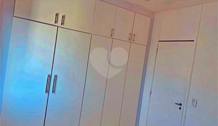 Apartamento à venda com 2 quartos em Campo Belo, São Paulo, SP