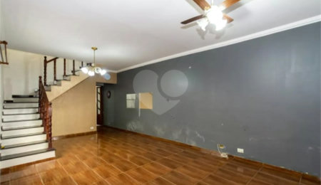 Casa à venda com 5 quartos, sendo 1 suíte,  em Vila Rosália, Guarulhos, SP