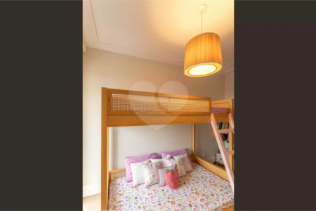 Apartamento à venda com 3 quartos, sendo 1 suíte, em Vila Anastácio, São Paulo, SP