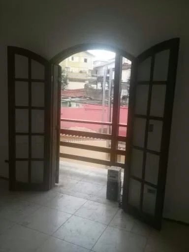 Sobrado à venda com 3 quartos, sendo 2 suítes,  em Jardim Monte Kemel, São Paulo, SP