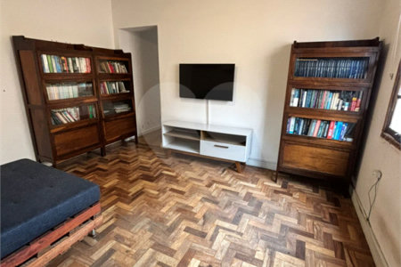 Sobrado à venda com 4 quartos, sendo 2 suítes, em Jaguaré, São Paulo, SP