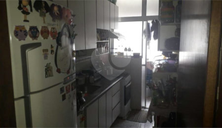 Apartamento à venda com 2 quartos em Vila Erna, São Paulo, SP